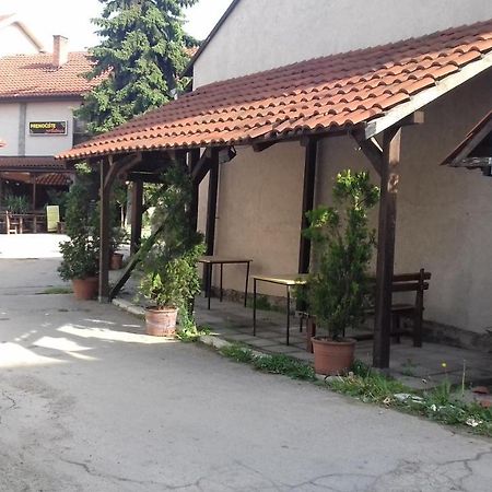 Asterix Rooms Leskovac  Bagian luar foto